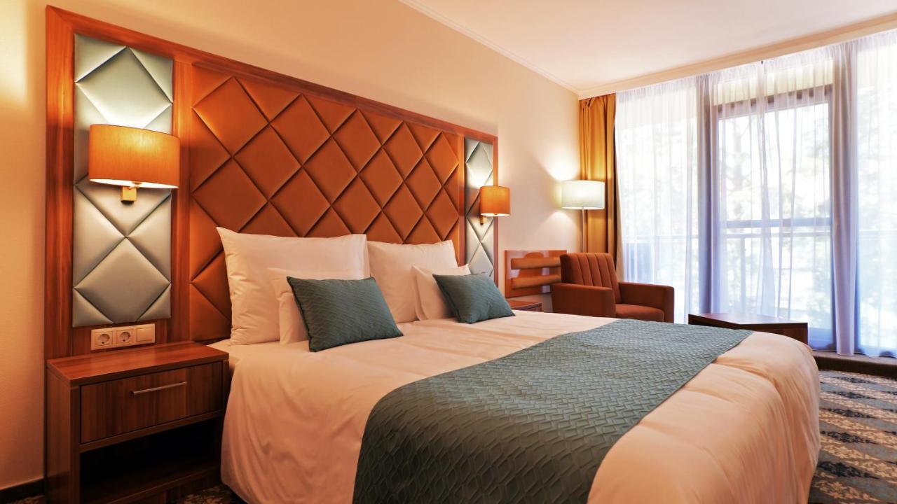 Wellness Hotel Gyula Ngoại thất bức ảnh