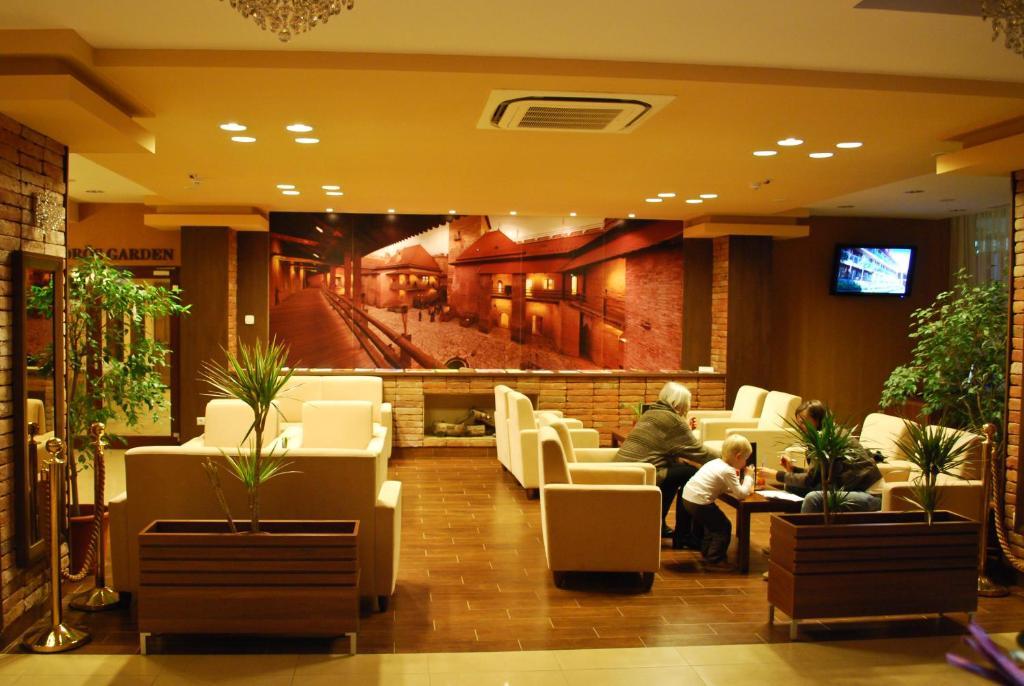 Wellness Hotel Gyula Ngoại thất bức ảnh